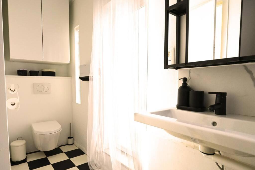 Apartamento Stylish Duplex In The Heart Of Centre *