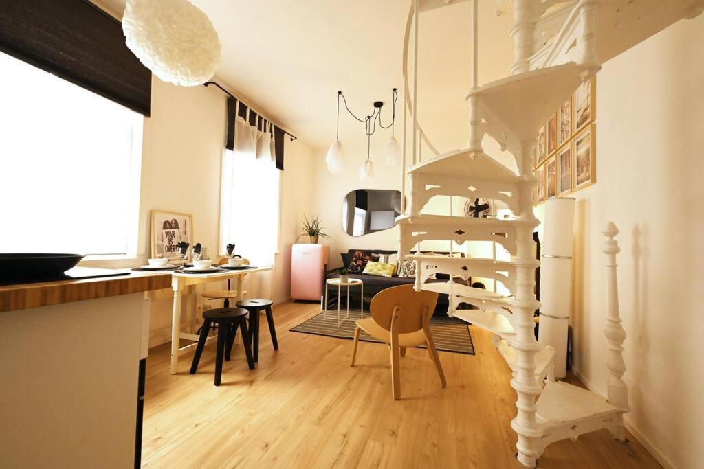 Stylish Duplex In The Heart Of Centre Apartamento Bruselas